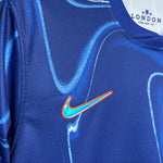 Chelsea Heimtrikotsponsor 24/25 - Alle Sponsoren